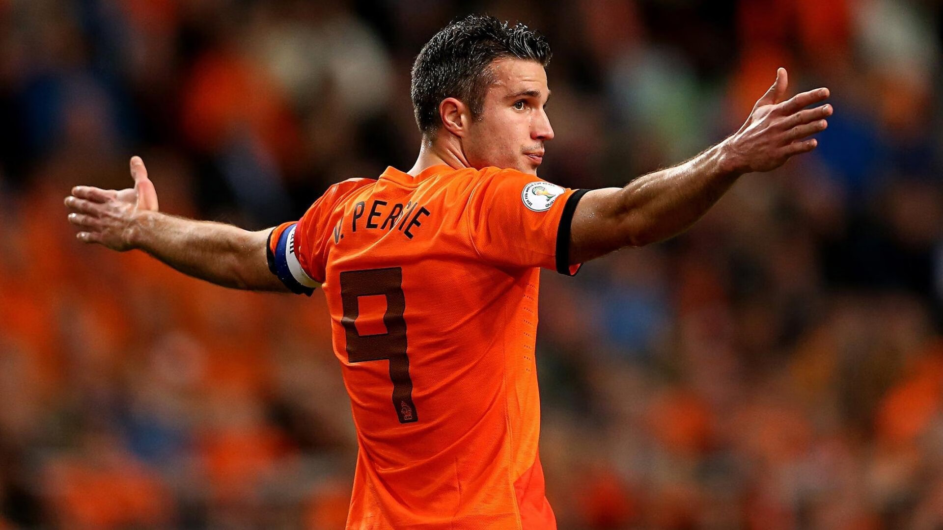 “青少年足球文化交流活动在多地举行，多元互动”，开展青少年足球运动的意义